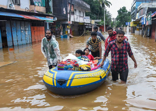 Grace Ministry Mangalore offered special prayers for Kerela Flood Victims at Prayer Center, Balmatta here on Friday 24, 2018 with the gathering. 